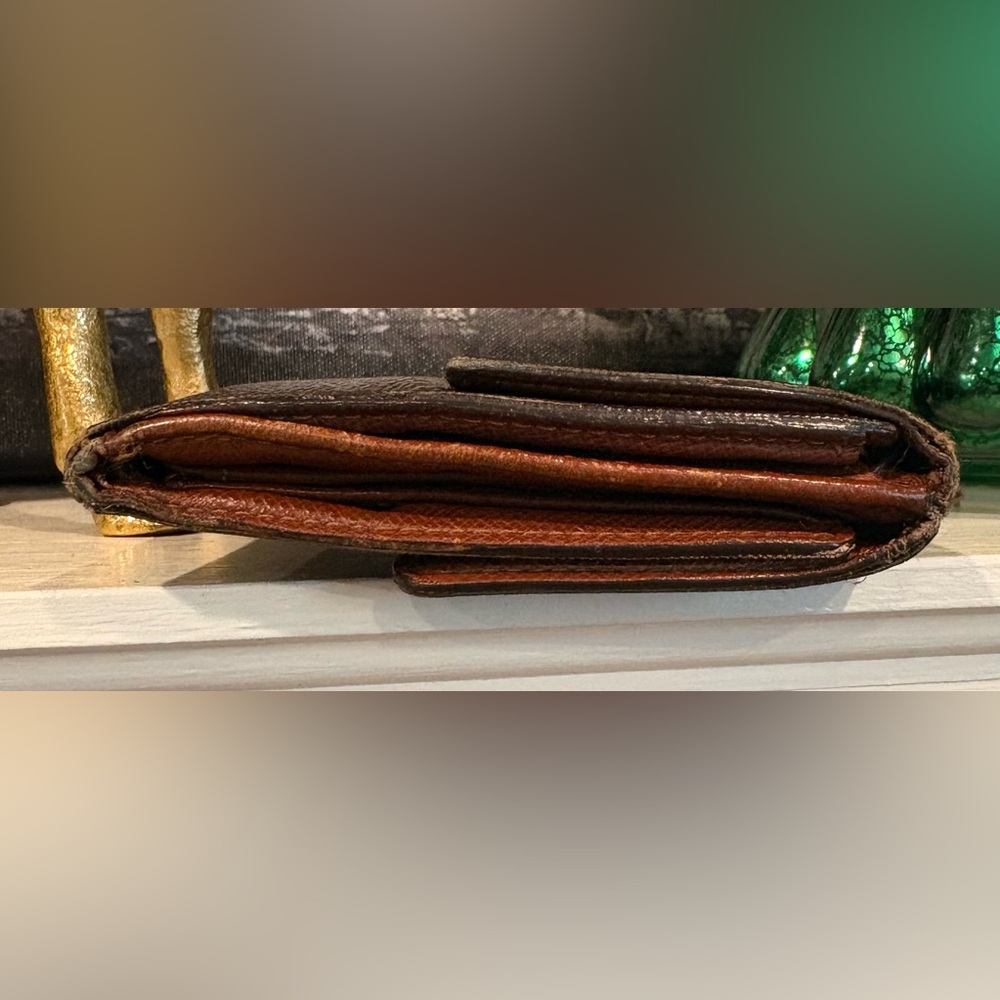 Authentic Louis Vuitton Compact Wallet - Picture 8 of 15